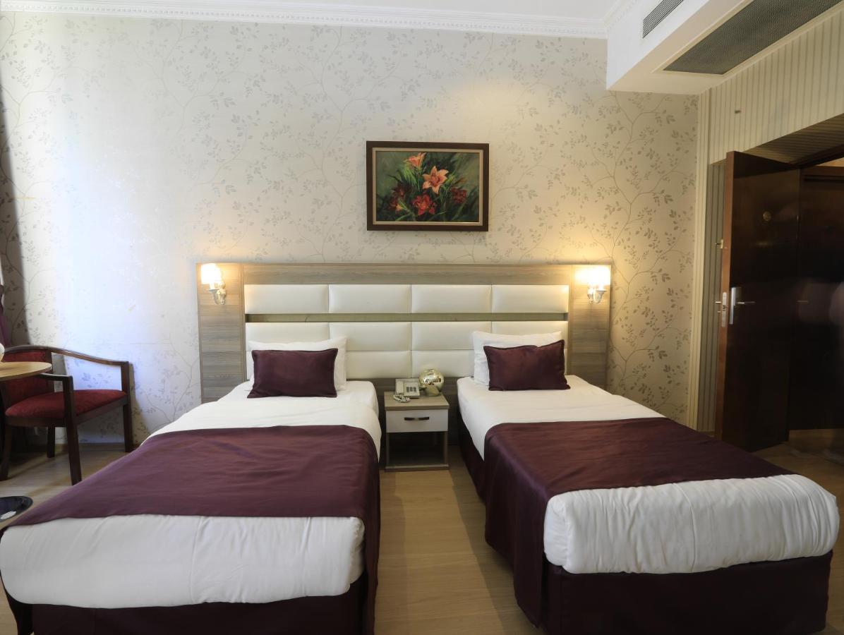 Nil Hotel Istanbul City Center Bagian luar foto