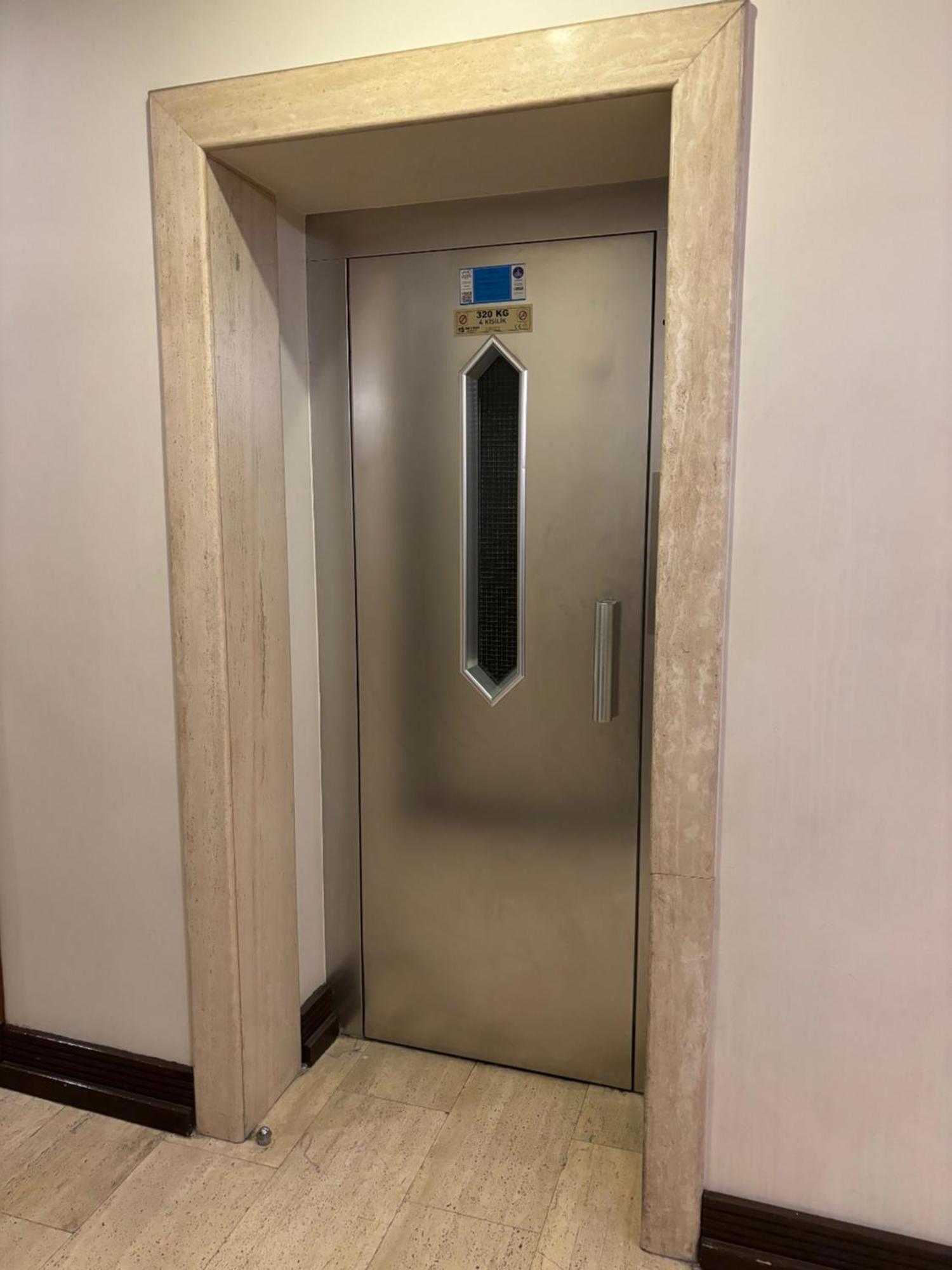 Nil Hotel Istanbul City Center Bagian luar foto